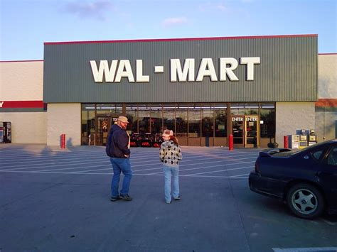 Walmart centerville iowa - Walmart Supercenter Contact Details. Find Walmart Supercenter Location, Phone Number, Business Hours, and Service Offerings. Name: Walmart Supercenter Phone Number: (641) 437-7181 Location: 23148 Hwy 5, Centerville, IA 52544 Business Hours: